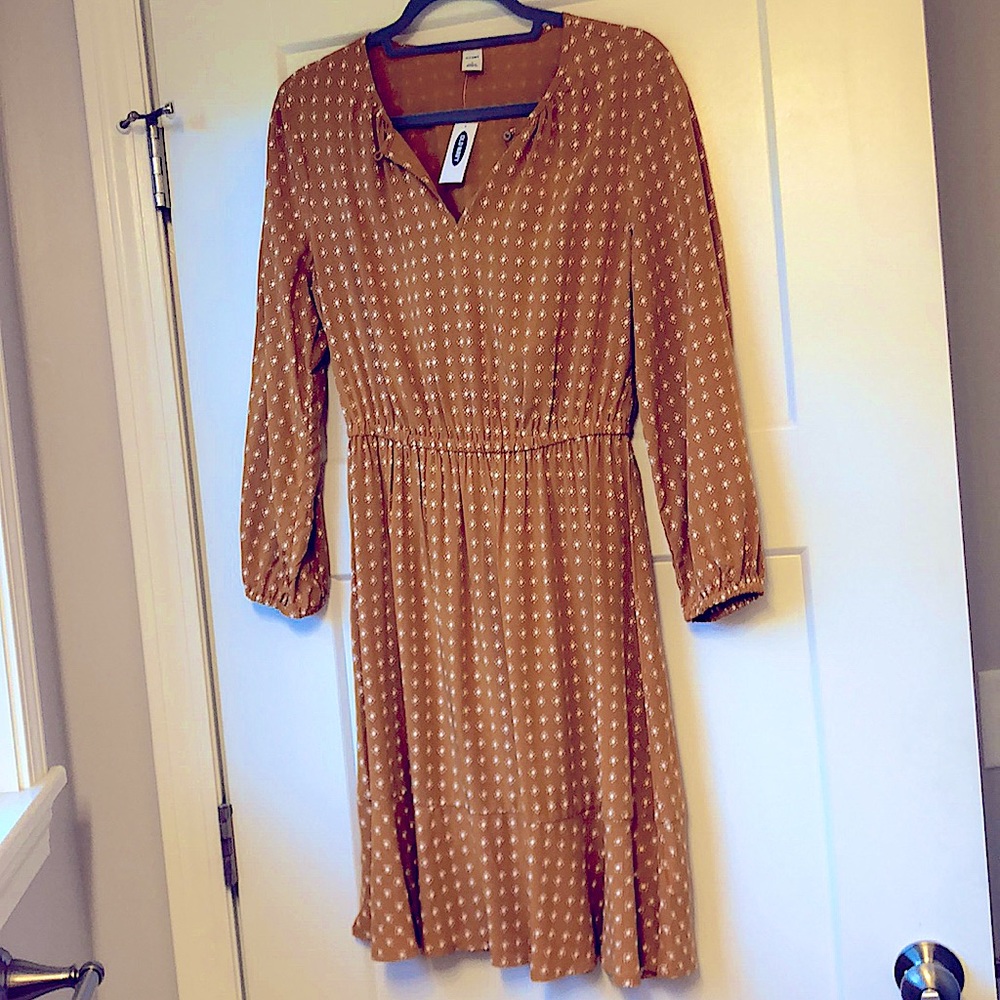 Old Navy Mustard Yellow Printed Midi Dress. Small